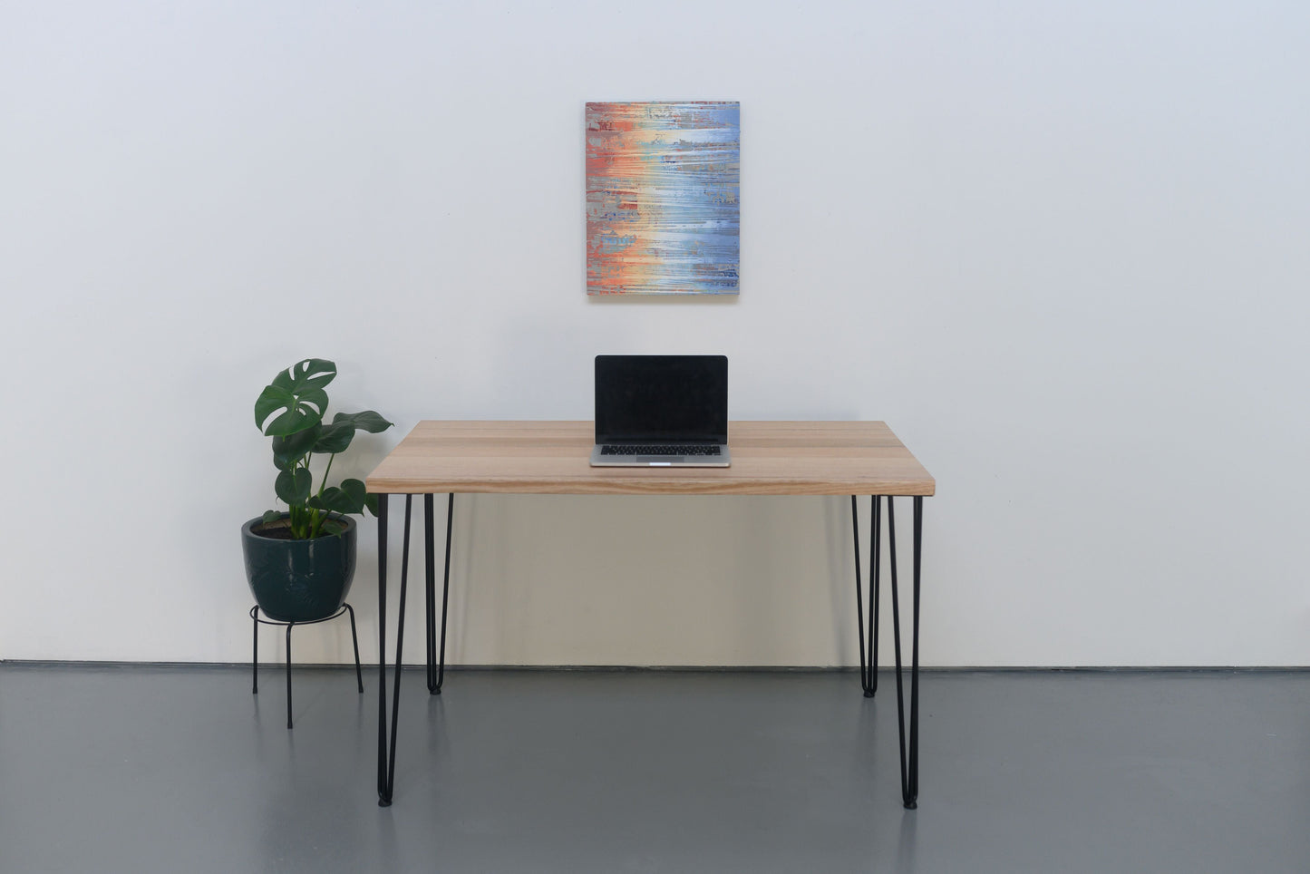 The Hairpin Desk