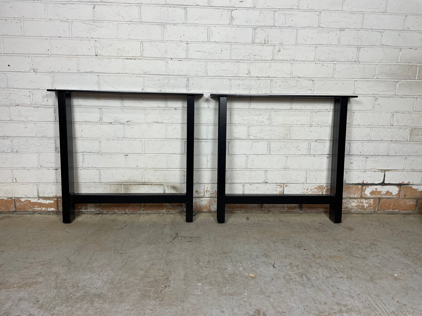 Timber Loop Legs Hardwood Dining Tables – Wilky's Timber